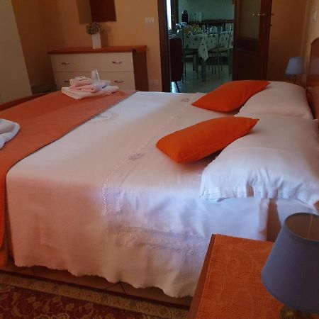 B&B Del Borgo Mondovi Bagian luar foto